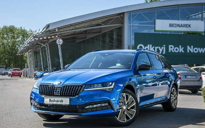 Skoda Superb cena 177900 przebieg: 5, rok produkcji 2024 z Borne Sulinowo małe 379